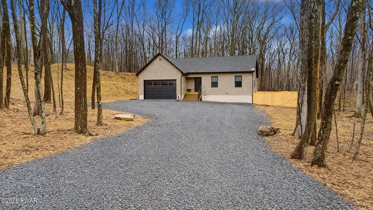 109 Pitch Pine Lane, Milford, PA 18337 - #1