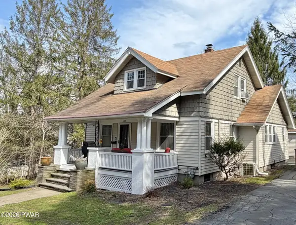 406 Welwood Avenue, Hawley, PA 18428