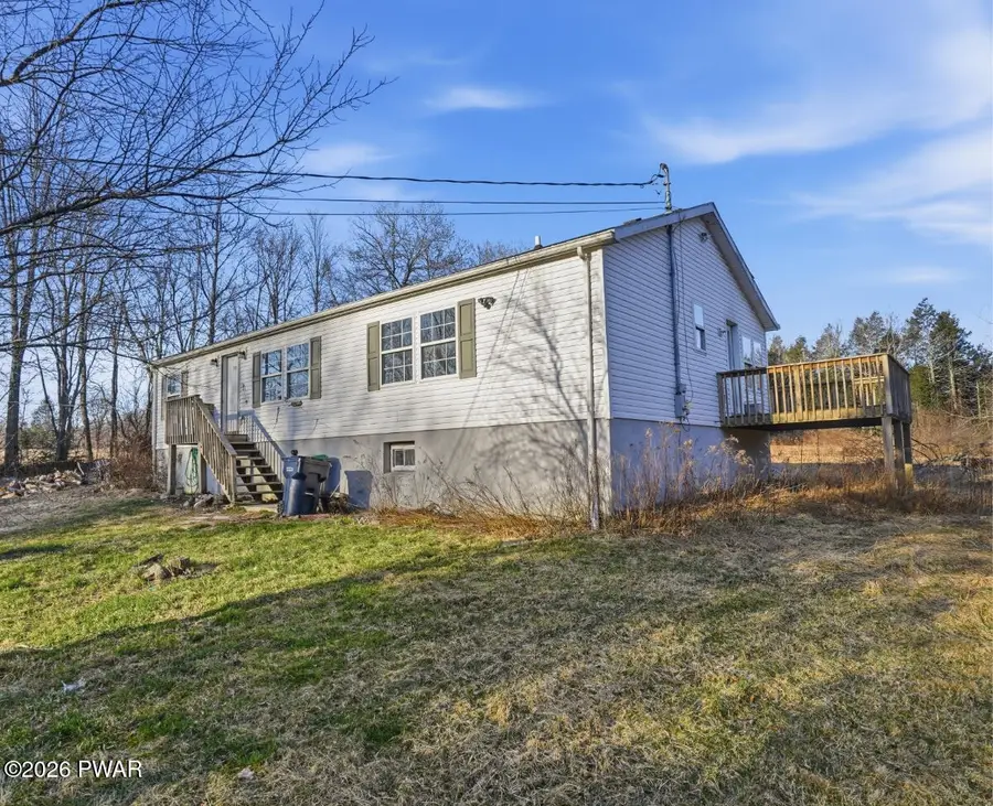 105 Ceramic Drive, Greentown, PA 18426 - #3