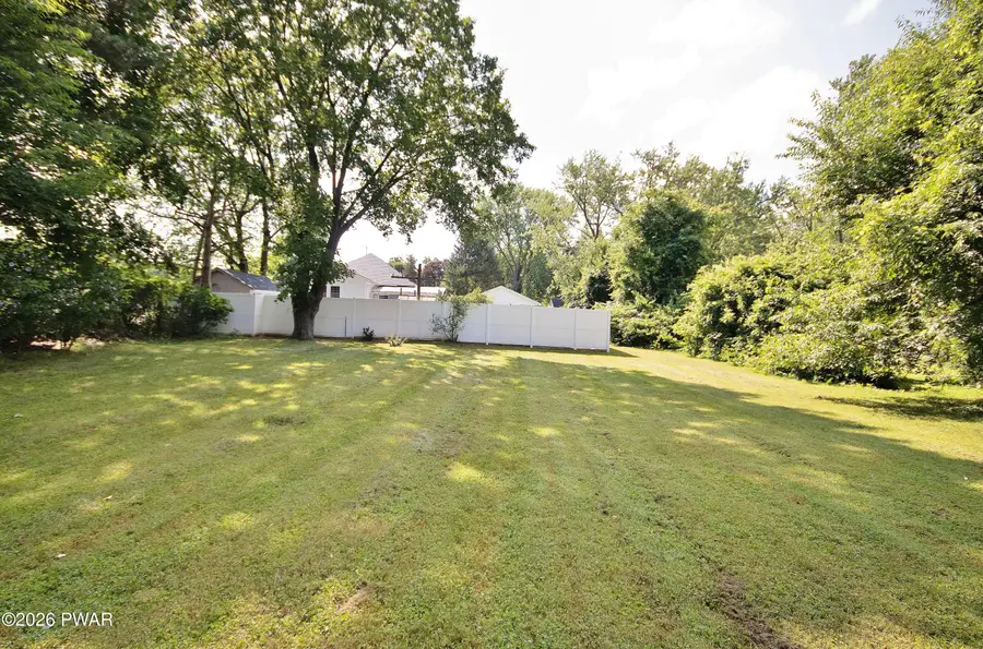 805 Avenue H, Matamoras, PA 18336 - #2