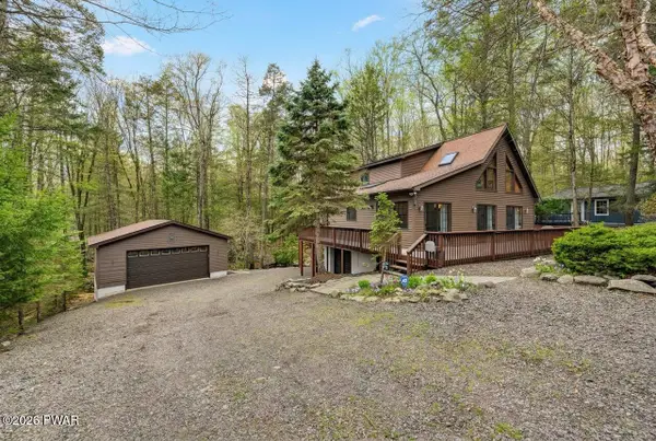 1071 Red Hawk Drive, Lake Ariel, PA 18436