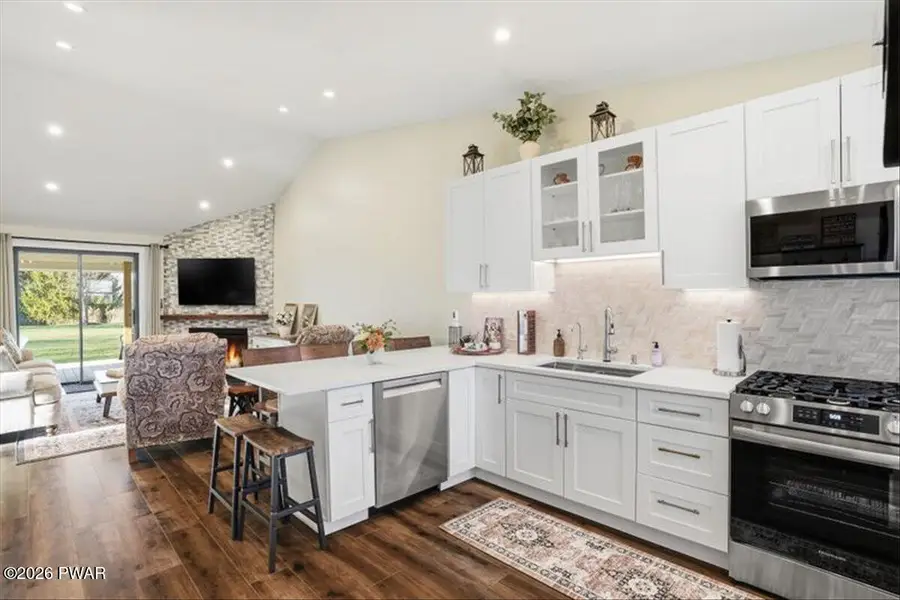 196 Barlow Circle #35, Union Dale, PA 18470 - #2