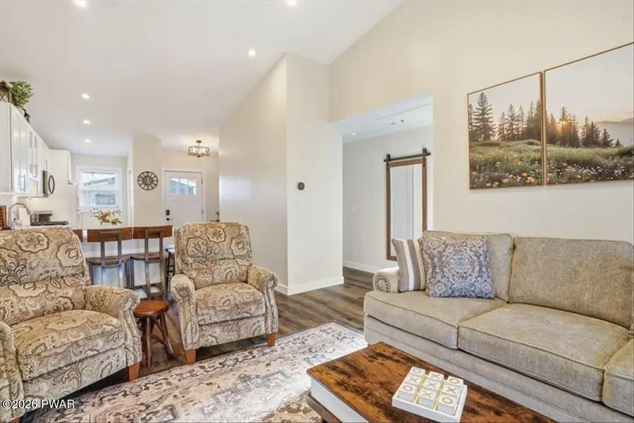 196 Barlow Circle #35, Union Dale, PA 18470 - #3