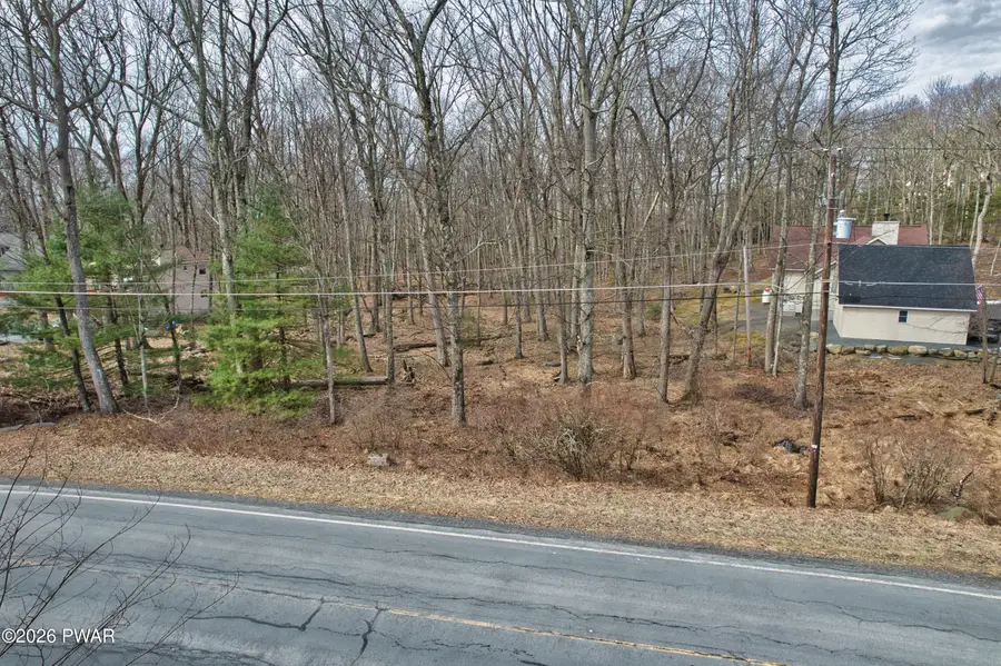 300 Maple Ridge Drive, Hawley, PA 18428 - #2