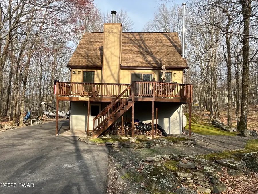 108 Crestview Court, Hawley, PA 18428 - #2