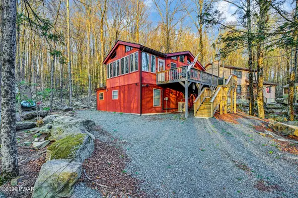 64 N Gate Road, Lake Ariel, PA 18436