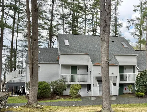 601 Waterview Lane #Unit 33, Greentown, PA 18426