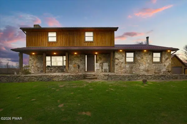 604 Long Pond Road, Forest City, PA 18421