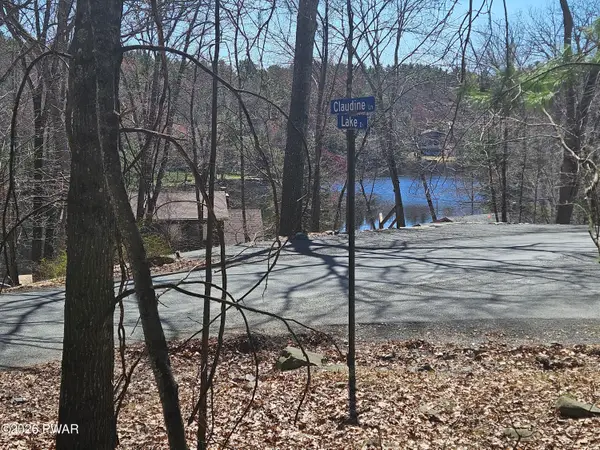 Lot1Blk206 Sec 2 Lake Dr & Claudine Ln, Dingmans Ferry, PA 18328