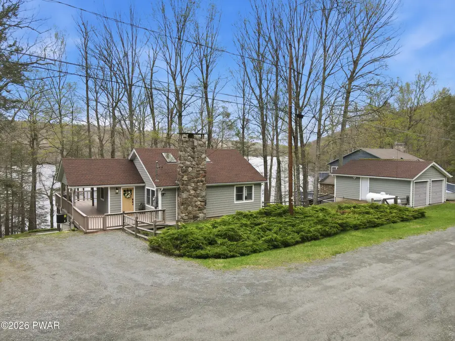 142 Waterfront Drive, Greentown, PA 18426 - #2