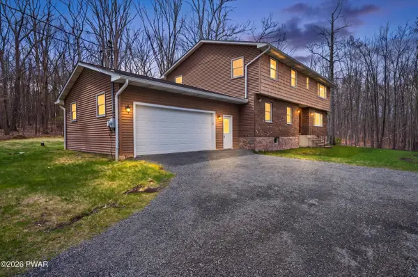 126 Meadow View Circle, Shohola, PA 18458