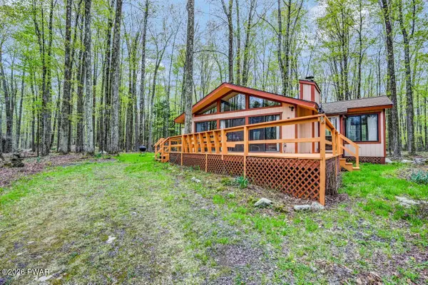 140 Lake Road, Lake Ariel, PA 18436