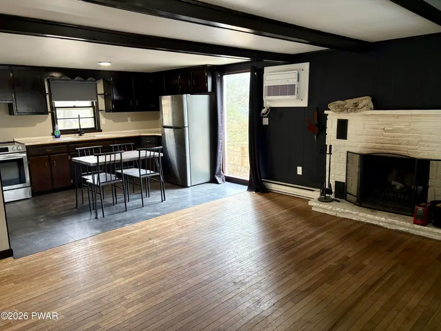 256 Wynding Way, Bushkill, PA 18324 - #3