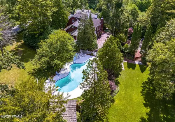 219 Gravity Road, Lake Ariel, PA 18436