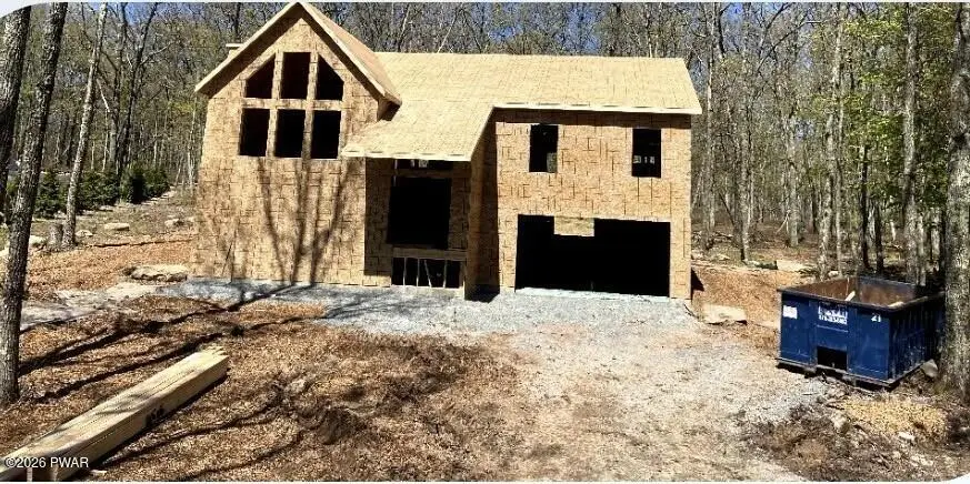 215 Cottonwood Drive, Hawley, PA 18428 - #2