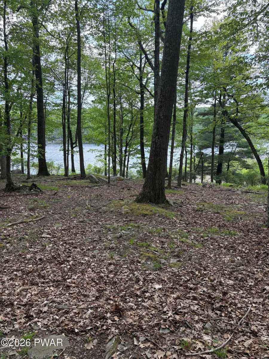 1 E 13 E Shore Drive, Hawley, PA 18428 - #2