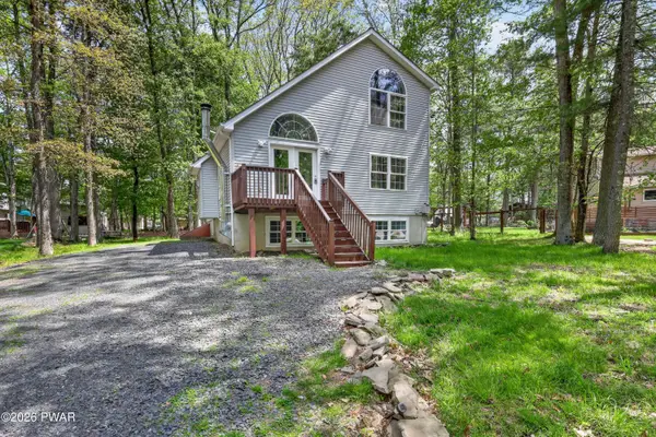 131 Marcel Drive, Dingmans Ferry, PA 18328
