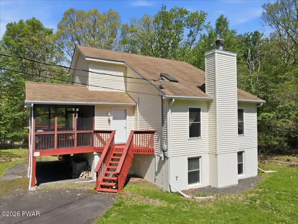 103 Mink Road, Dingmans Ferry, PA 18328