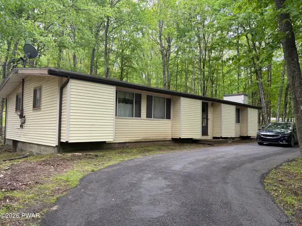 101 Bluestone Drive, Lords Valley, PA 18428