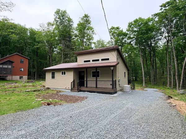 103 Jean Danielson Drive, Greentown, PA 18426
