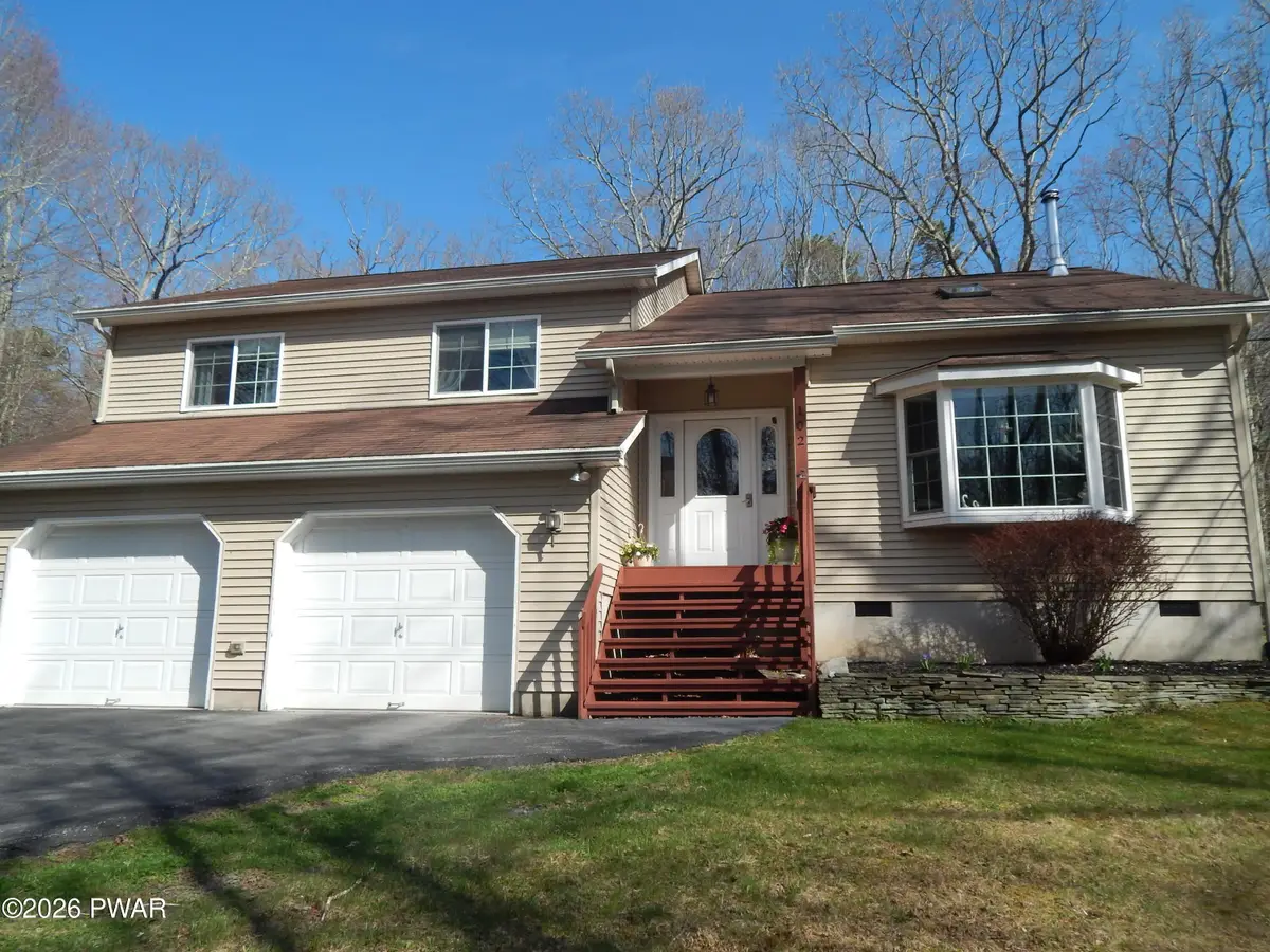 102 Crescent Lake Cove Court, Milford, PA 18337 - #1