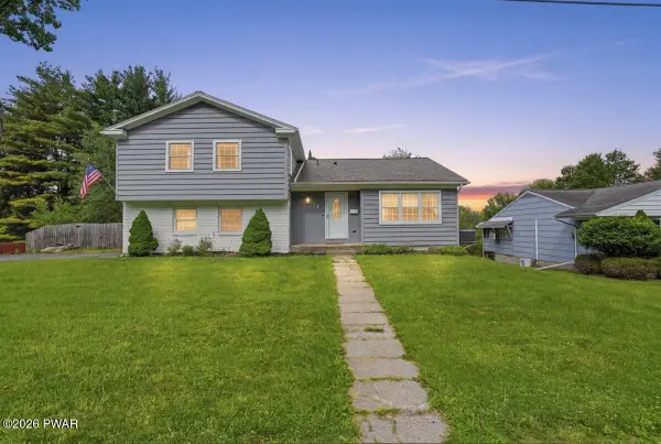 18 Elizabeth Avenue, Honesdale, PA 18431