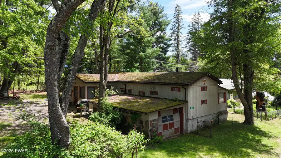 65 Cone Lane, Hawley, PA 18428 - #2