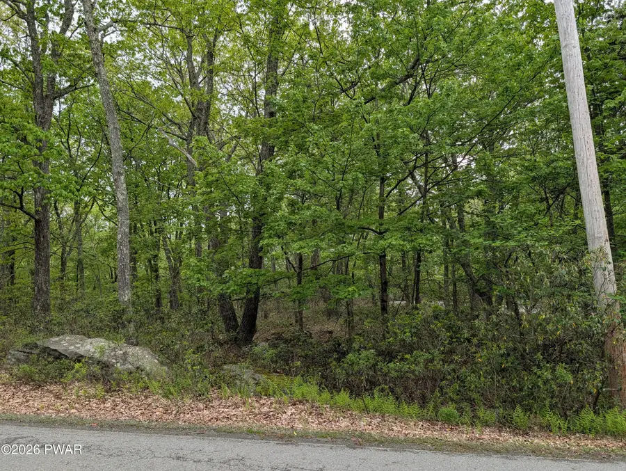 6402 Flatbrook Way, Milford, PA 18337 - #2