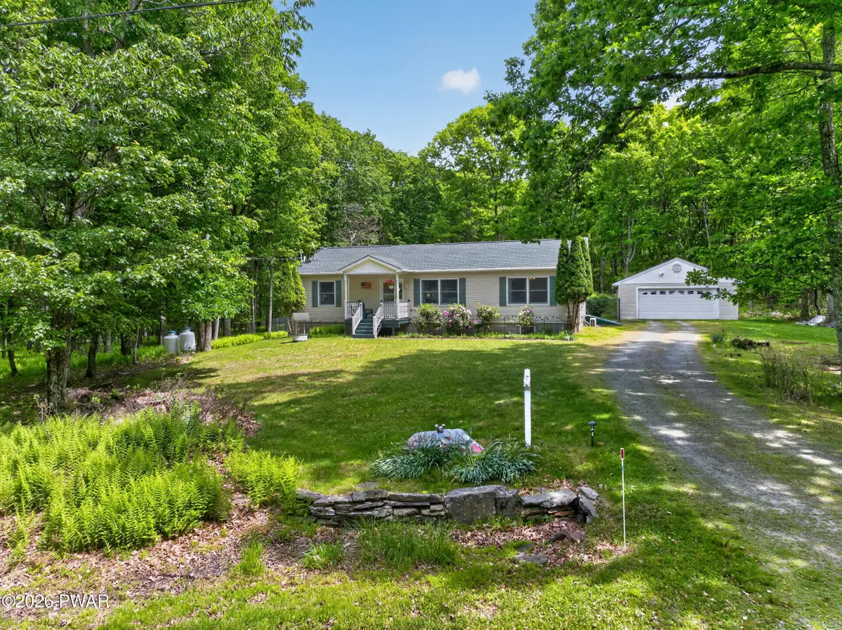 109 Red Rock Circle, Hawley, PA 18428 - #1
