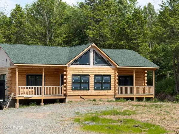 344 Burns Road, Waymart, PA 18472