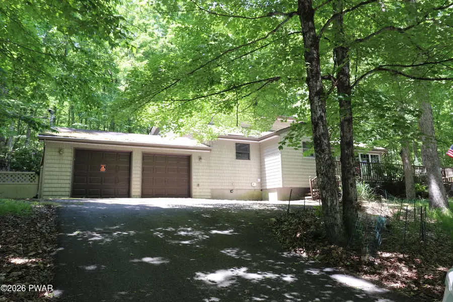 171 Candlewick Way, Lackawaxen, PA 18435 - #2