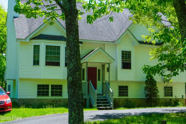 106 Lakeview Court, Milford, PA 18337
