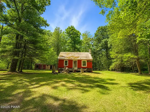 110 Blooming Grove Lane, Tafton, PA 18464