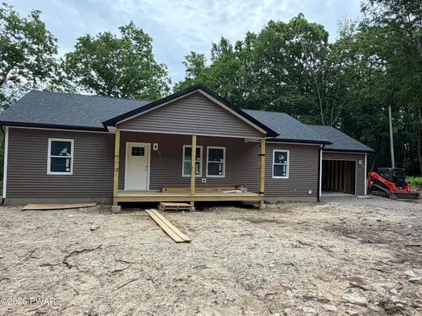 231 Pocono Mountain Forest Drive, Dingmans Ferry, PA 18328