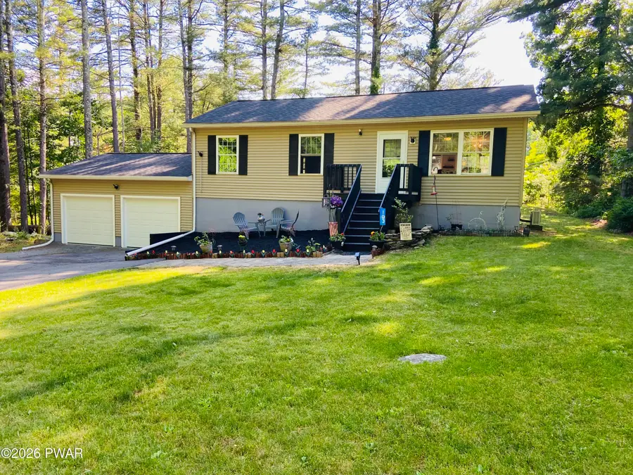 103 Larch Court, Dingmans Ferry, PA 18328 - #2