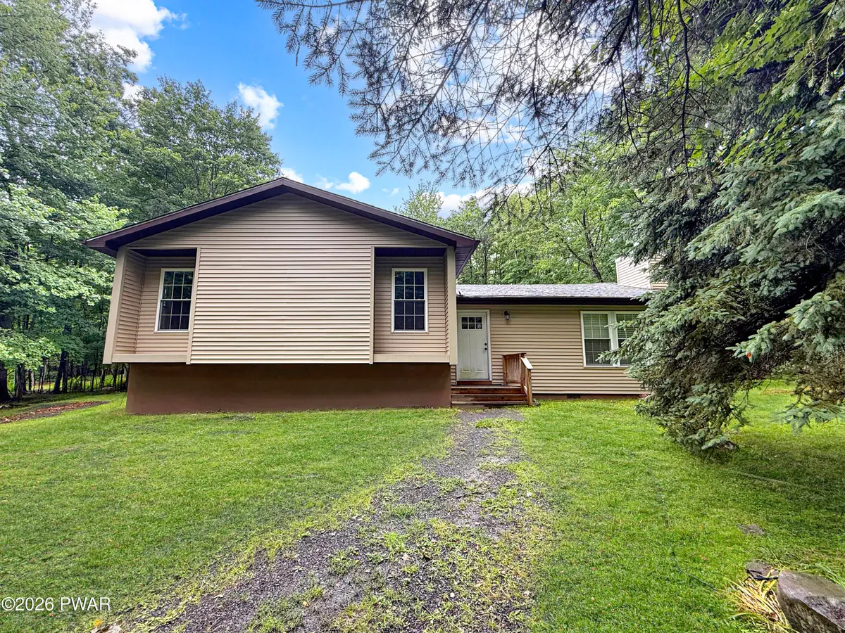 182 Southwynd Drive, Milford, PA 18337 - #1