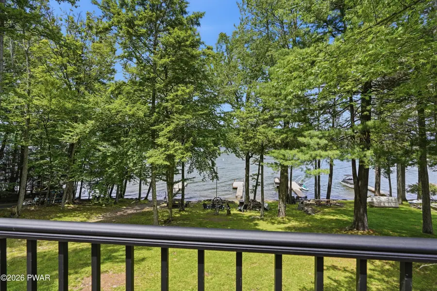 113 Paradise Road W, Greentown, PA 18426 - #2