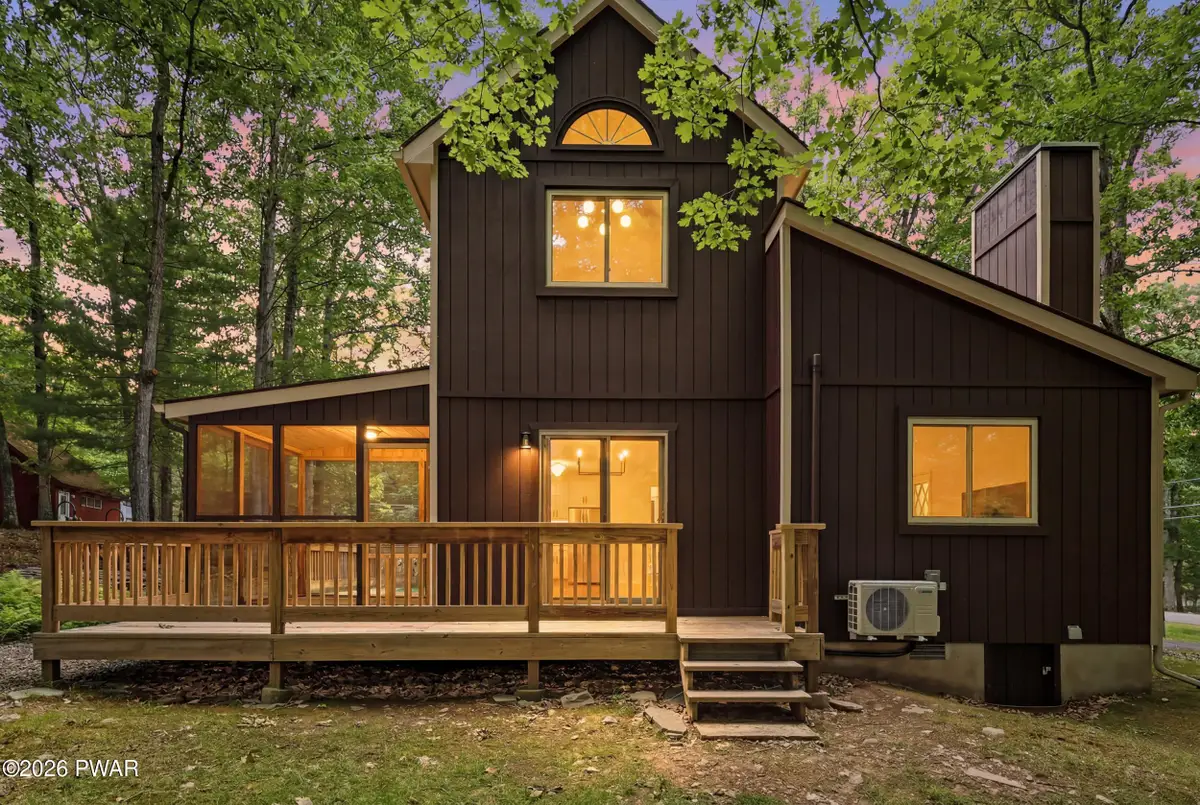 140 Maple Leaf Road, Lackawaxen, PA 18435 - #1