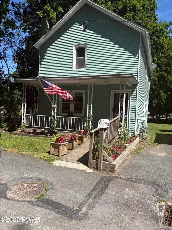 612 John Street, Hawley, PA 18428