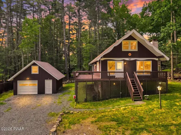 103 Hemlock Drive, Lakeville, PA 18438
