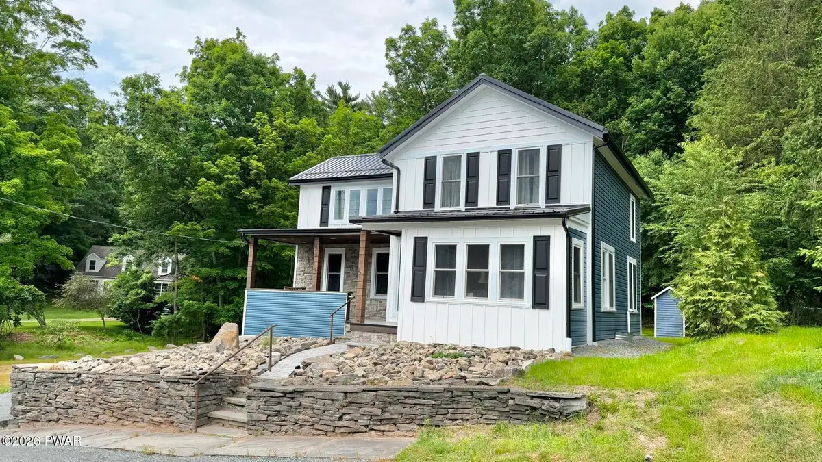 207 Highland Street, Hawley, PA 18428 - #1