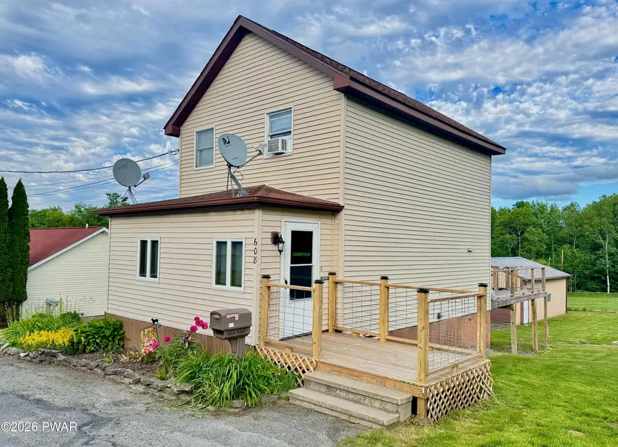 608 1st Street, Richmondale, PA 18421 - #2