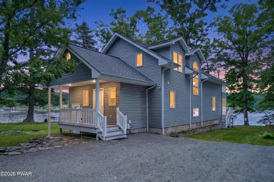 430 W Shore Drive, Hawley, PA 18428 - #2