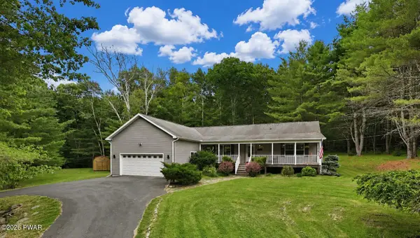 58 Meadows Drive, Hawley, PA 18428