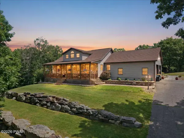 147 Minkon Drive, Cresco, PA 18326