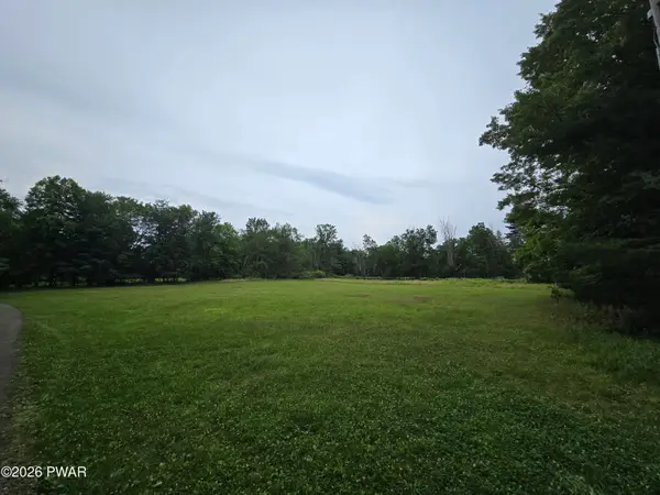 Bush Rd T 565 1 Road, Cresco, PA 18326