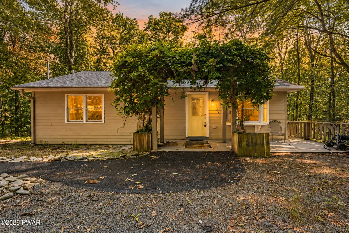 112 Heavenly Valley Drive, Tafton, PA 18464 - #1