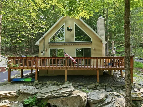 1145 Beaver Lake Drive, Lake Ariel, PA 18436