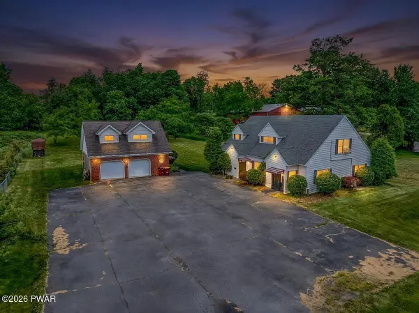 543 Hamlin Highway, Hamlin, PA 18436