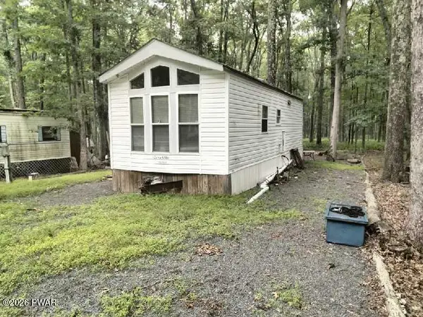 203 Locust Lake Drive, Milford, PA 18337